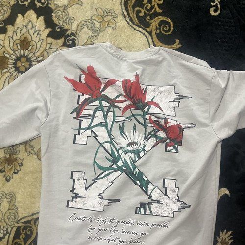 Off White men's everyday top gray, like new, size M