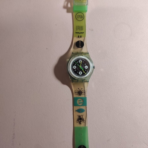 Swatch Solar Recharge SRG101 Vintage 1996 Watch new with case