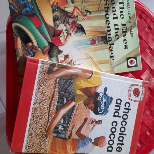 English fairy tales new, 2 books for beginner level
