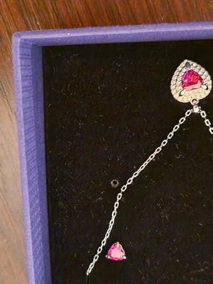 Swarowski set heart pink like new