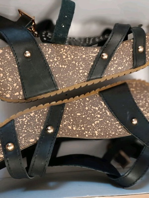 Xti Territory platform shoes used, size 38