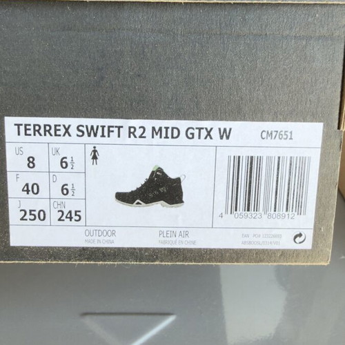 Adidas Terrex Swift R2 Mid GTX W athletic shoes new, size 40, black