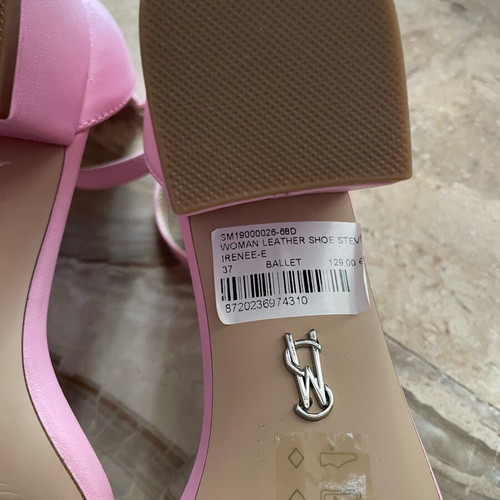 Steve Madden sandals size 37 new pink leather