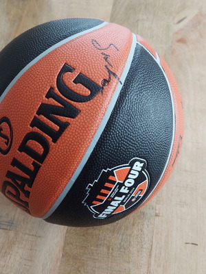 Συλλεκτική μπάλα Spalding Παναθηναϊκός Euroleague Βερολίνο 2024 καινούργια