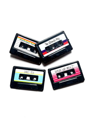 Retro cassette fridge magnet set new, 4 pieces