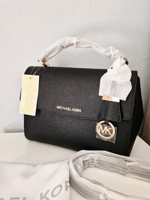 Michael Kors τσάντα ώμου Ava Small καινούργια, μαύρη με χρυσές λεπτομέρειες