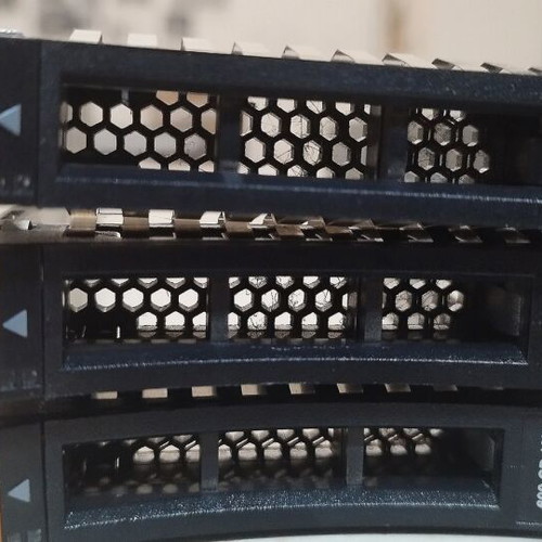 SFF IBM 45W8687 HDD tray caddy used, pack of 3 compatible with IBM Stormwize servers