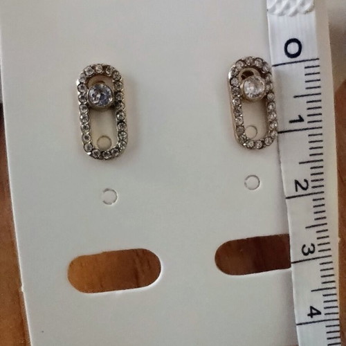 Minimal earrings new, gold color with elegant details