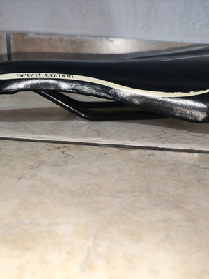 Bicycle saddle used