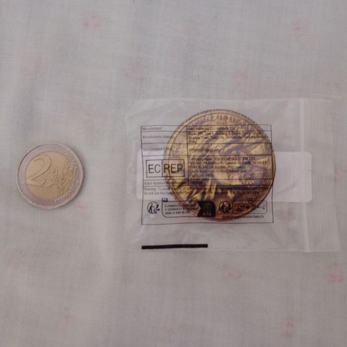 Petou pin new, yellow gold tone