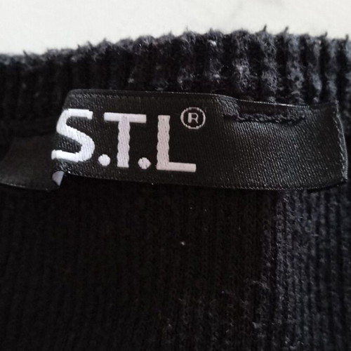 Women's black top like new, size S