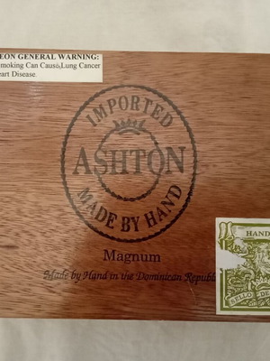 Κουτί πούρων άδειο Ashton Magnum μεταχειρισμένο, ξύλινο
