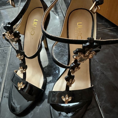 Liu Jo sandals like new, size 39