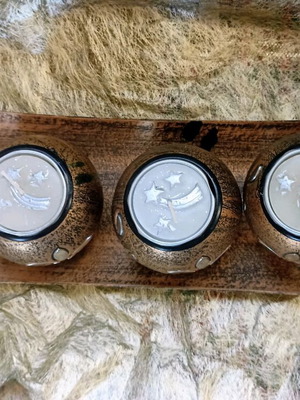 Tray with tealight jars like new, bronze color, set of 3