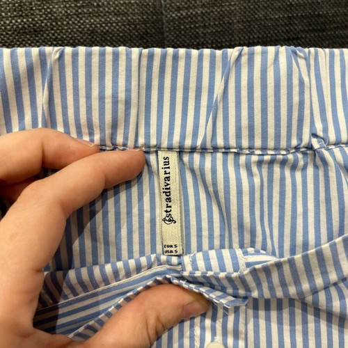 Stradivarius shirt white and blue like new, size S