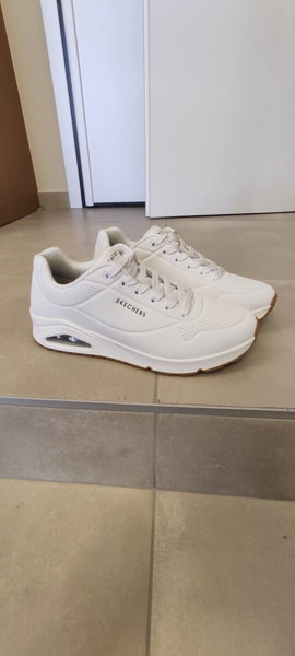Skechers 43