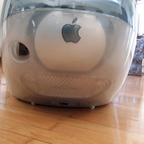 Apple iMac G3 1999 computer used with DVD writer without power cable