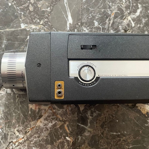 Bell & Howell Filmosound 8 vintage camera used