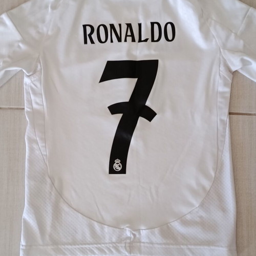 Adidas Real Madrid Ronaldo 7 Kids Shirt size 140 like new, white