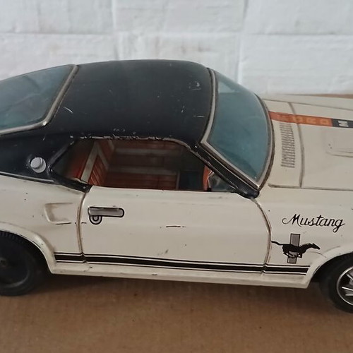 Vintage Taiyo Ford Mustang παιχνίδι από λευκοσίδηρο μεταχειρισμένο