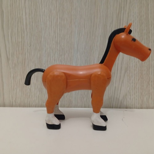 Vintage Fisher Price Little People Family Farm #915 Horse Figure used