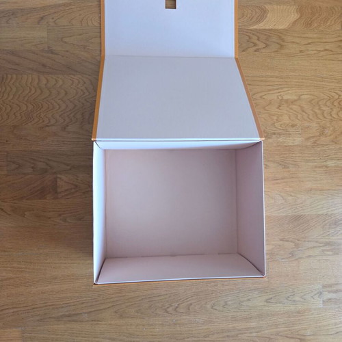 Louis Vuitton packaging box used, empty