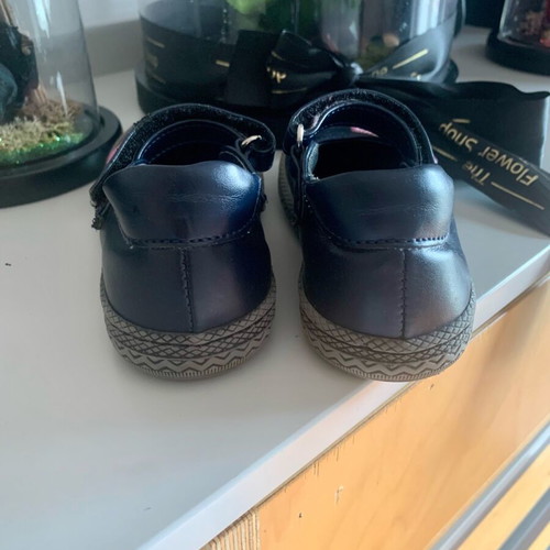 Babyl’s leather ballet flats like new