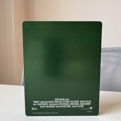 Gremlins Blu-ray Steelbook like new with subtitles