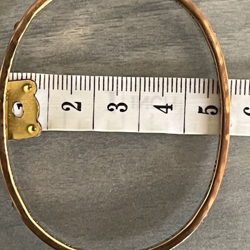 Bracelet used gold-tone stainless steel with Roman numerals and zircon