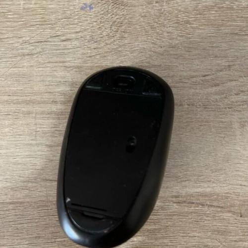 Mouse black Bluetooth like new