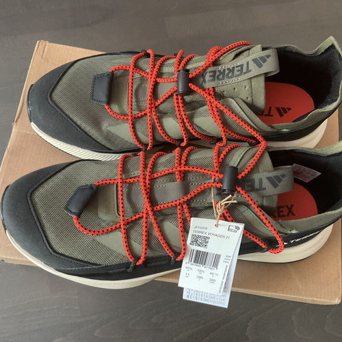 Adidas Terrex Voyager 21 sports shoes, size 45 1/3, multicolor