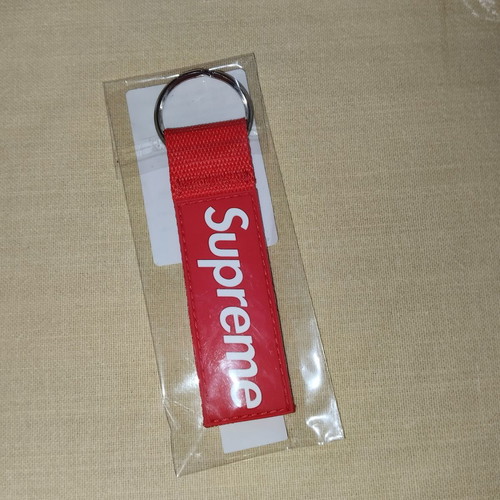 Supreme keychain new, red