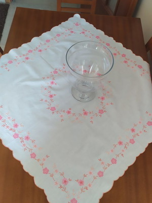 Σετ χειροποίητο καρέ με πετσετάκια λευκό με ροζ λουλούδια, αχρησιμοποίητο