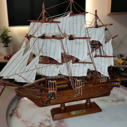 Le Superbe 84-95 collectible vintage like new