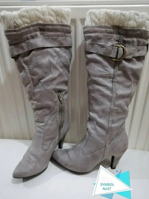 Symbol boots used size 37 grey with white knit detail