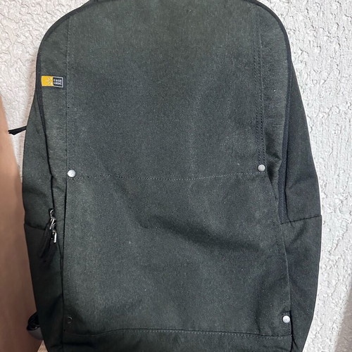 Case Logic BackPack 15.6 used, black and green