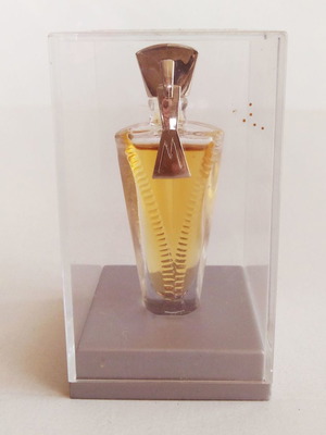 Montana Just Me collectible mini perfume 3ml new