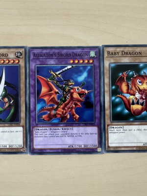 Alligator's Sword Dragon Yu-Gi-Oh! card pack of 3