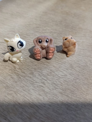 Kinder animal figures set of 3 used, velvety texture