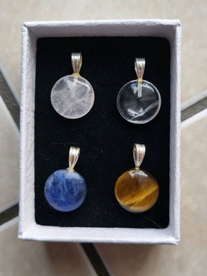 Vintage natural crystal necklaces new, set of 4 pieces