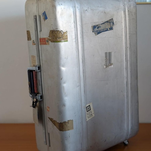 Zero Halliburton metal travel suitcases used, silver, pair