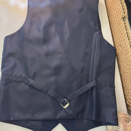 Italian suit DI-66 like new, size 48, blue