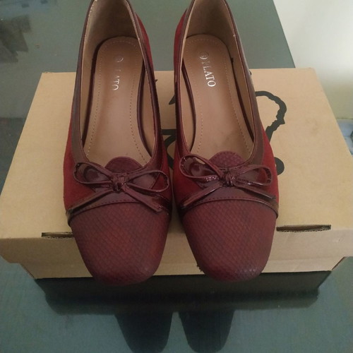 Low heels size 40 red new Plato