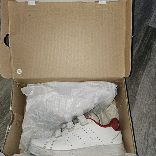 Adidas athletic shoes used, size 35, white and red