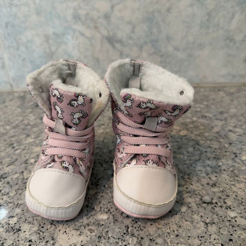 Chicco Flex Zone Baby Boots New, Size 18, Pink Unicorn Design