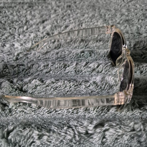 Sunglasses like new, one size