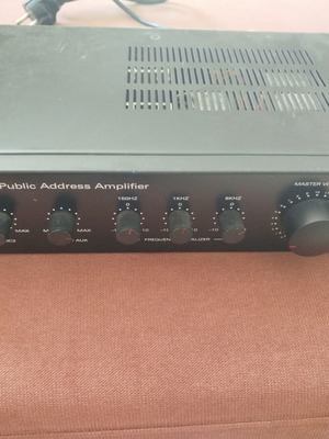 Show SA-30 microphone amplifier used, 30W RMS