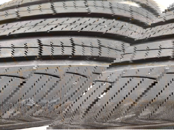 Ελαστικά 2 τεμάχια 215/60/17 10/22 hankook dynapro
