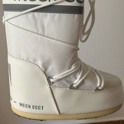 Moon Boot MB ICON NYLON snow boots, white, size 39
