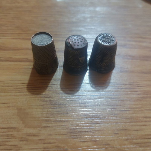 Silver thimbles used, pack
